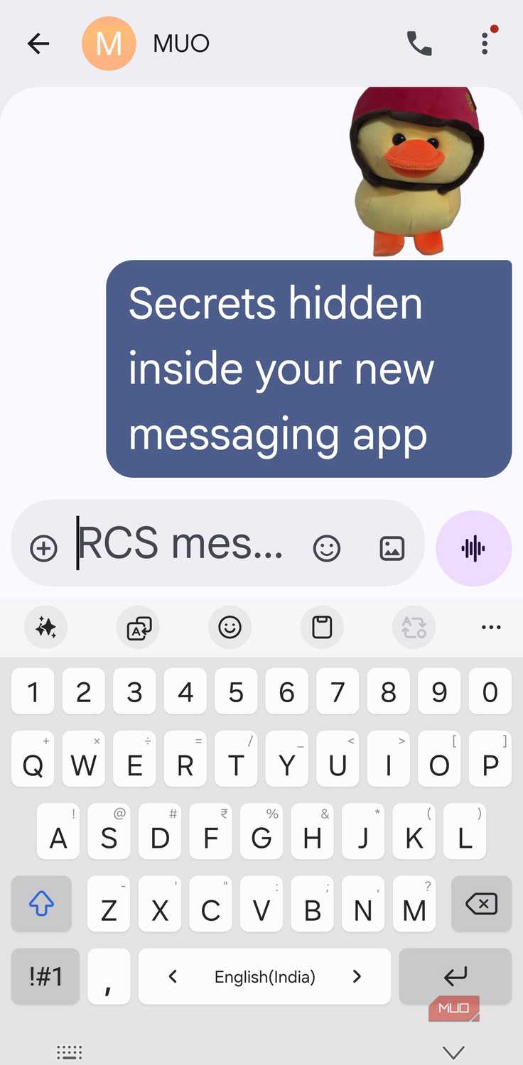 Enlarged text in Google Messages using pinch to zoom