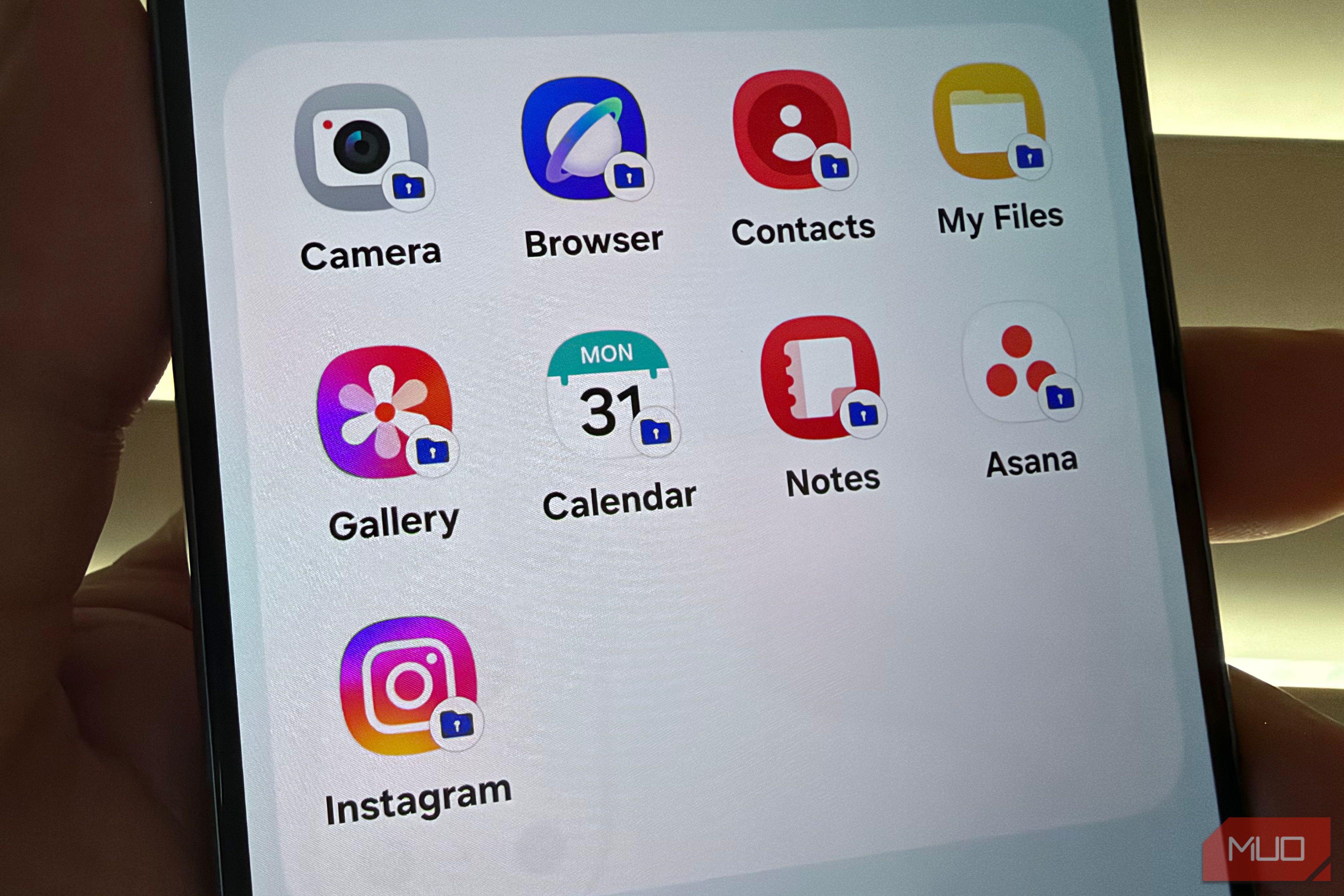 I didn't know Samsung's Secure Folder clones apps until I needed two Instagram accounts