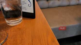 photo from samsung in a bar