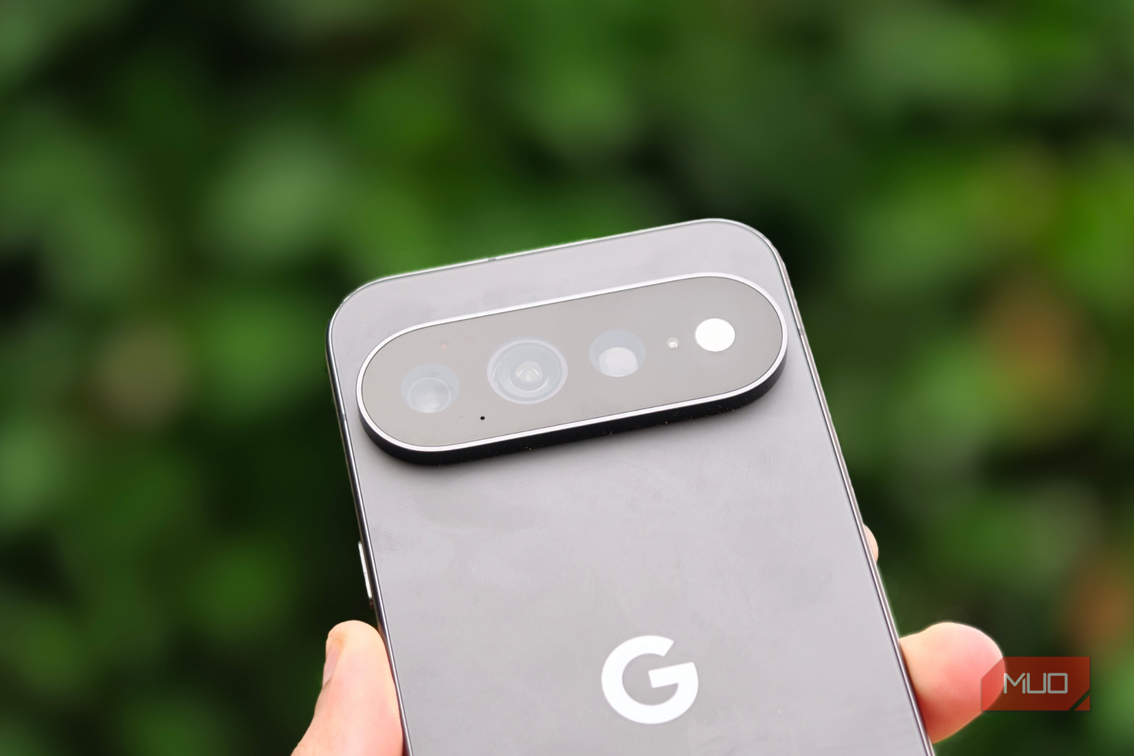 Google Pixel 11 Pro XL camera visor