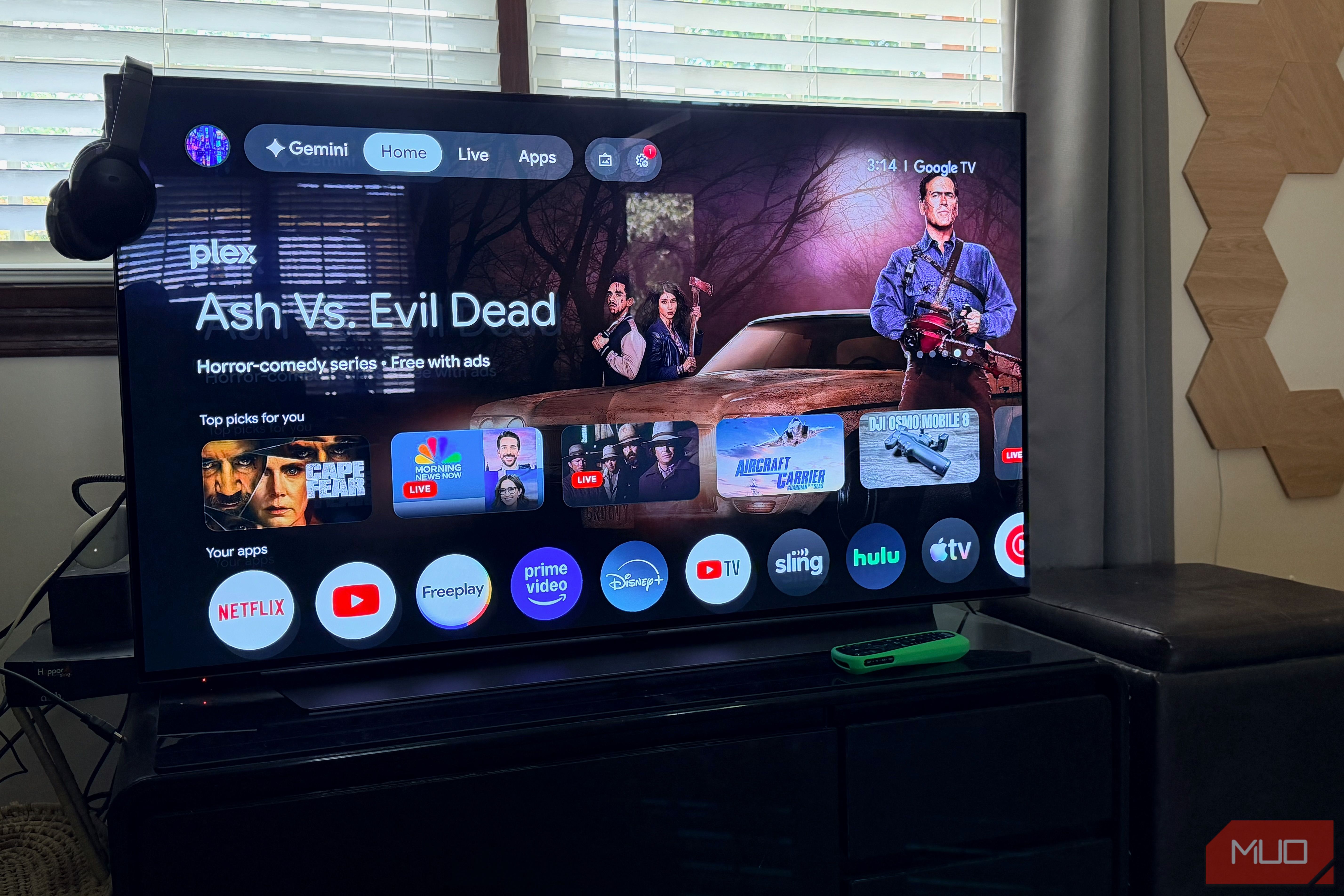 Google's $100 TV box does more than stream, and your smart TV can't match it