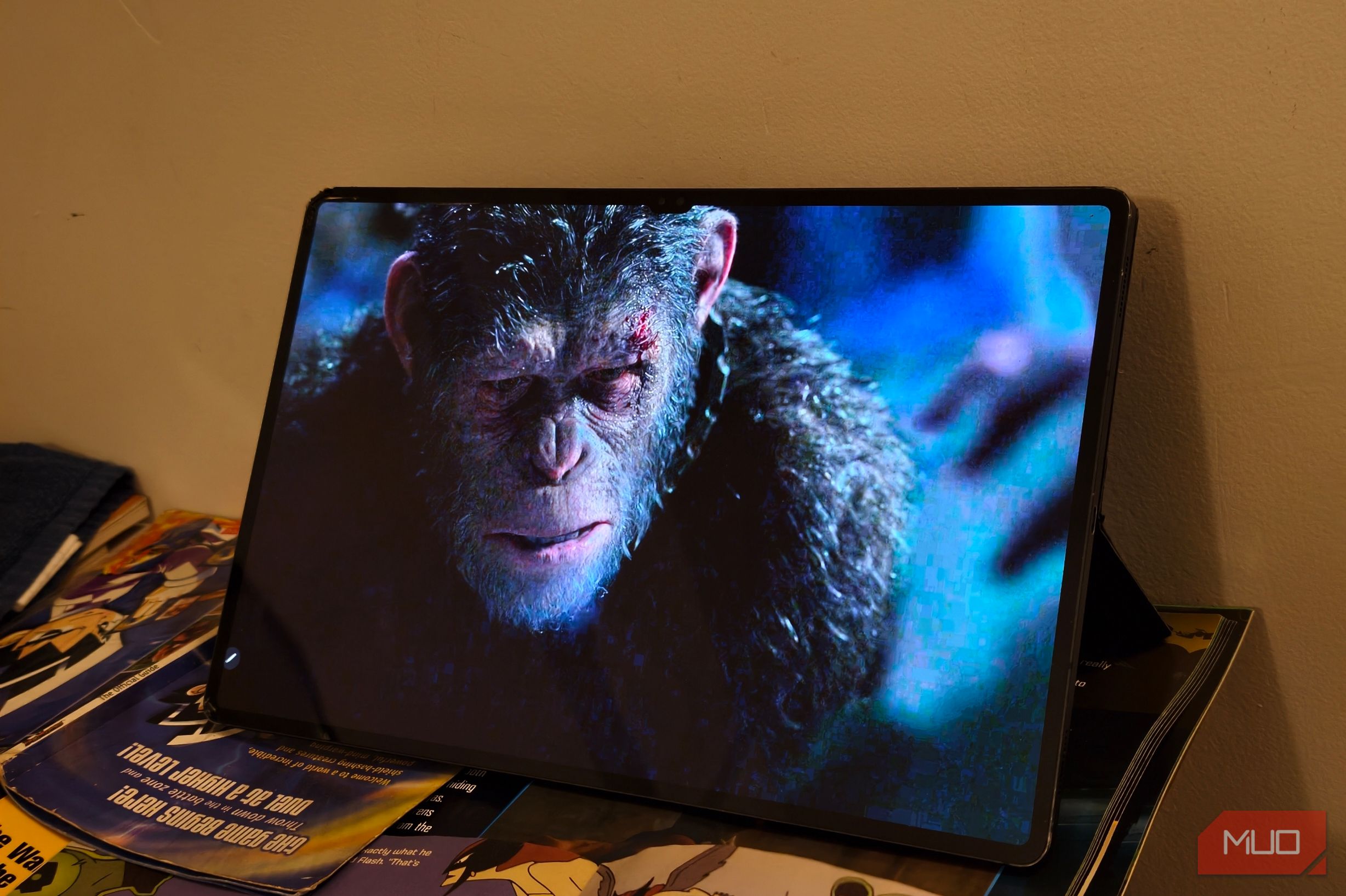 still from a movie being played on galaxy s8 ultra