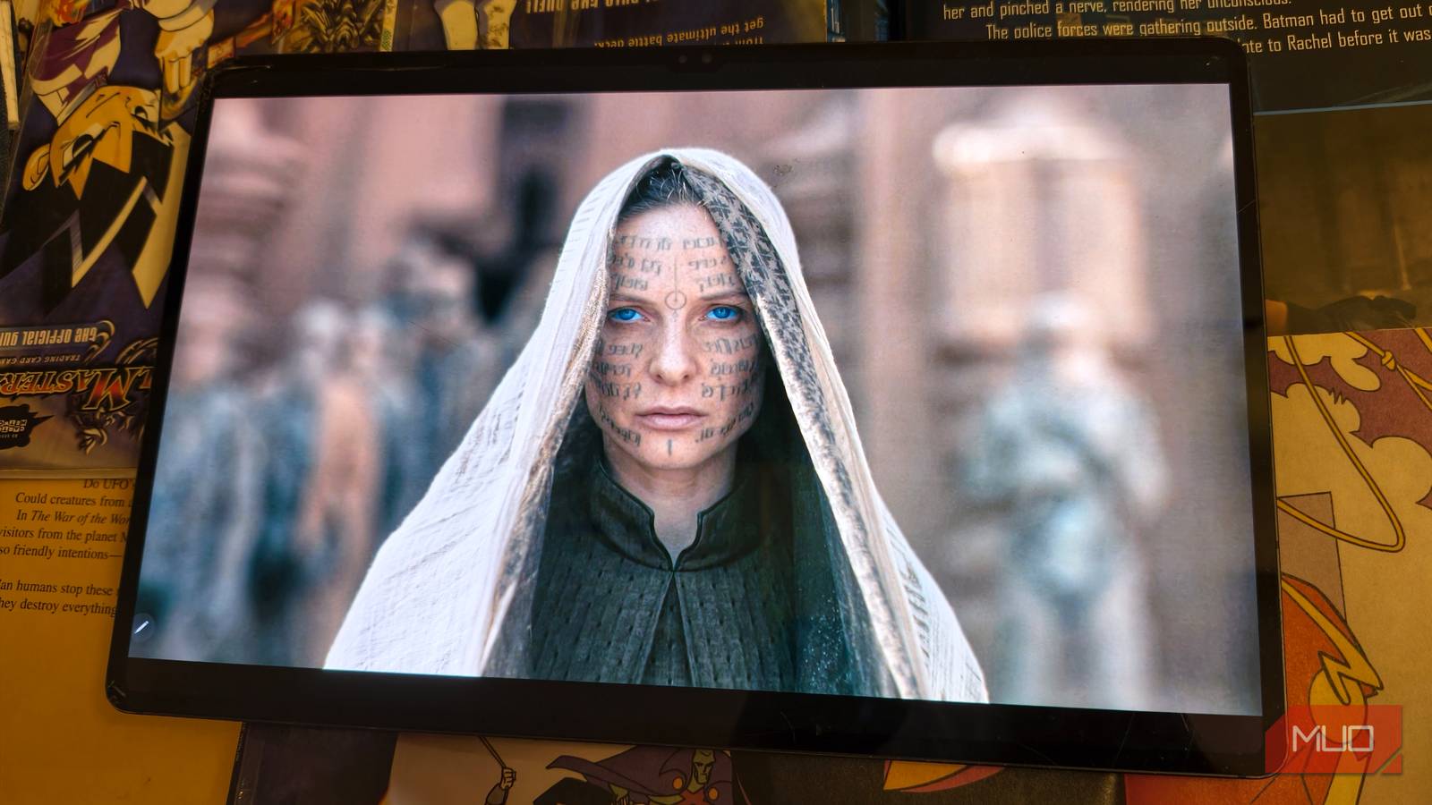 a still from a movie on the galaxy s8 ultra