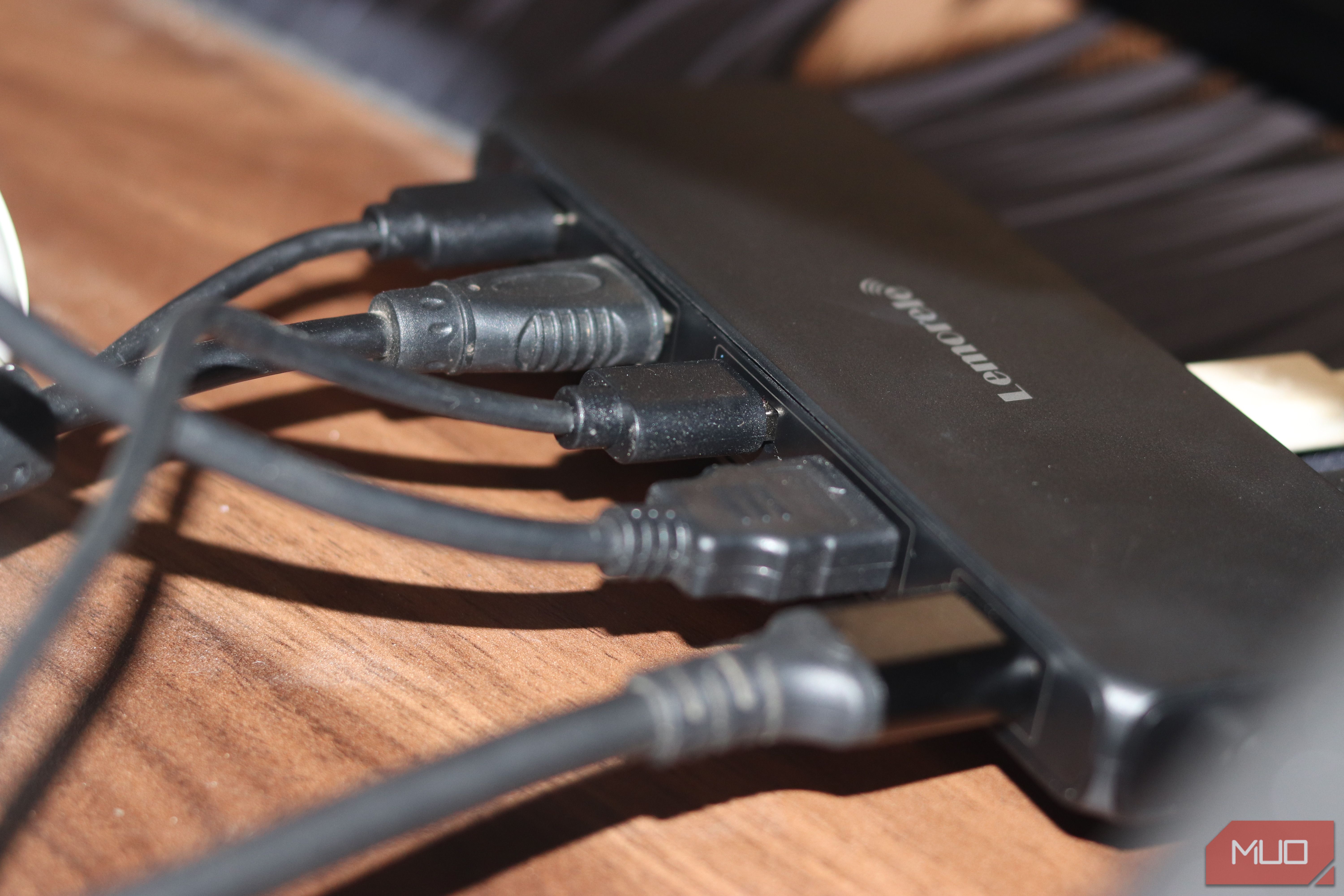 Lemorele KVM with HDMI and USB output connected.