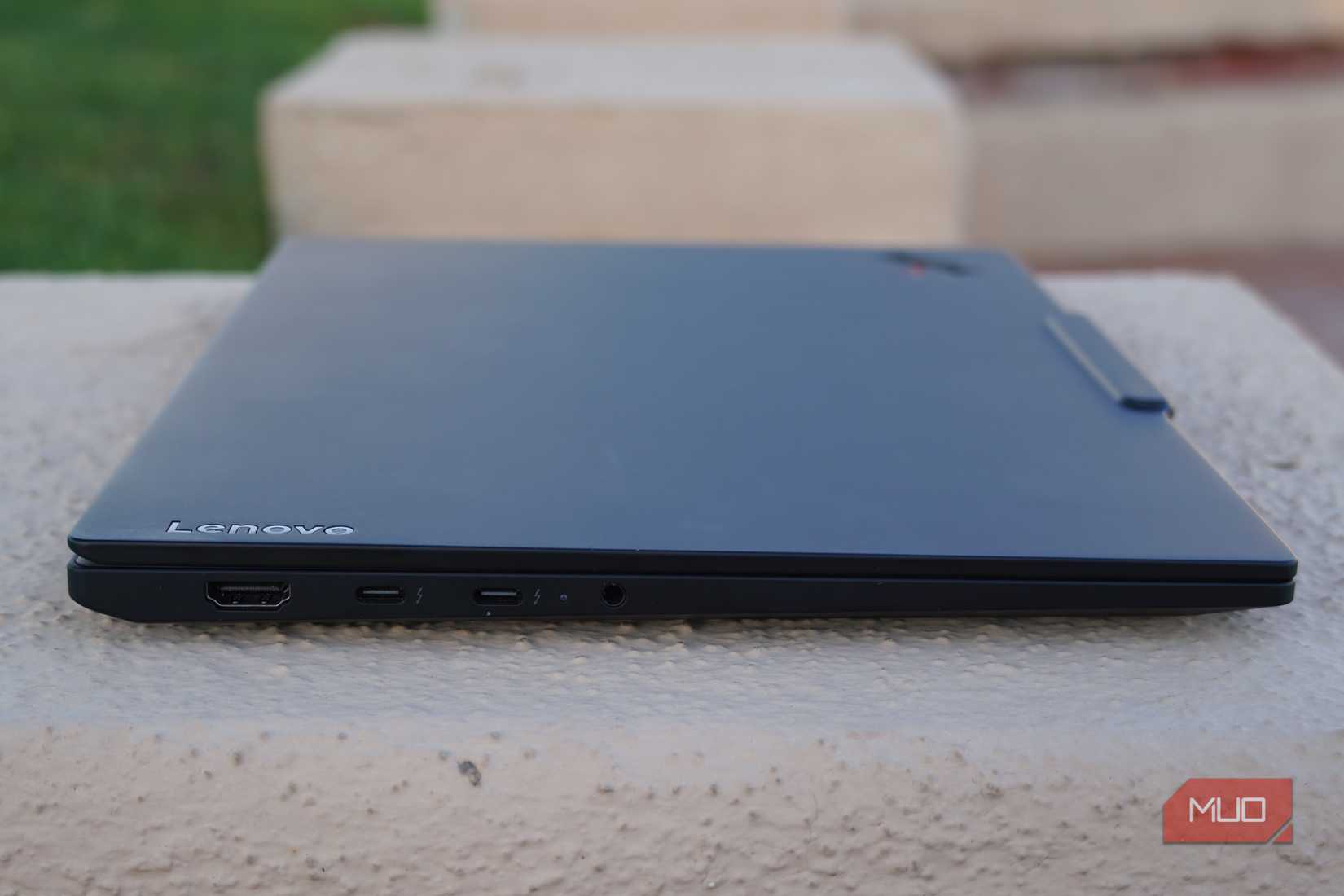 The The ThinkPad X1 Carbon Gen 14 side profile and ports.