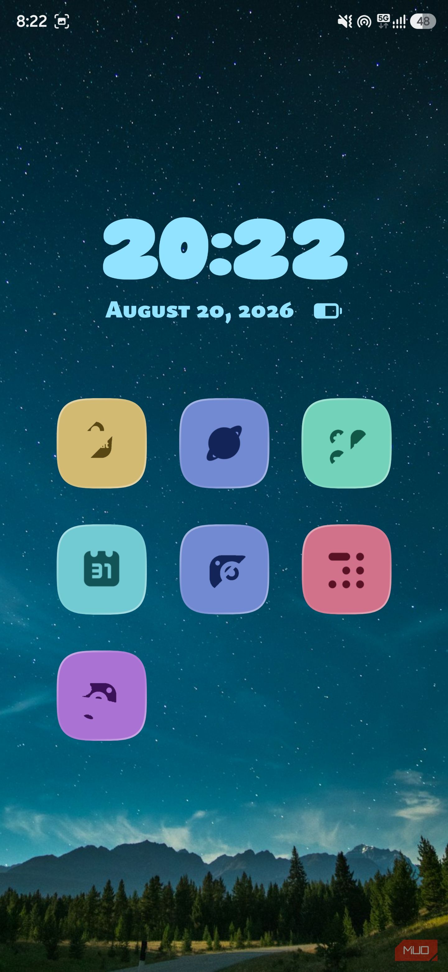 Mango Launcher home screen displaying grid of stylized pastel app icons