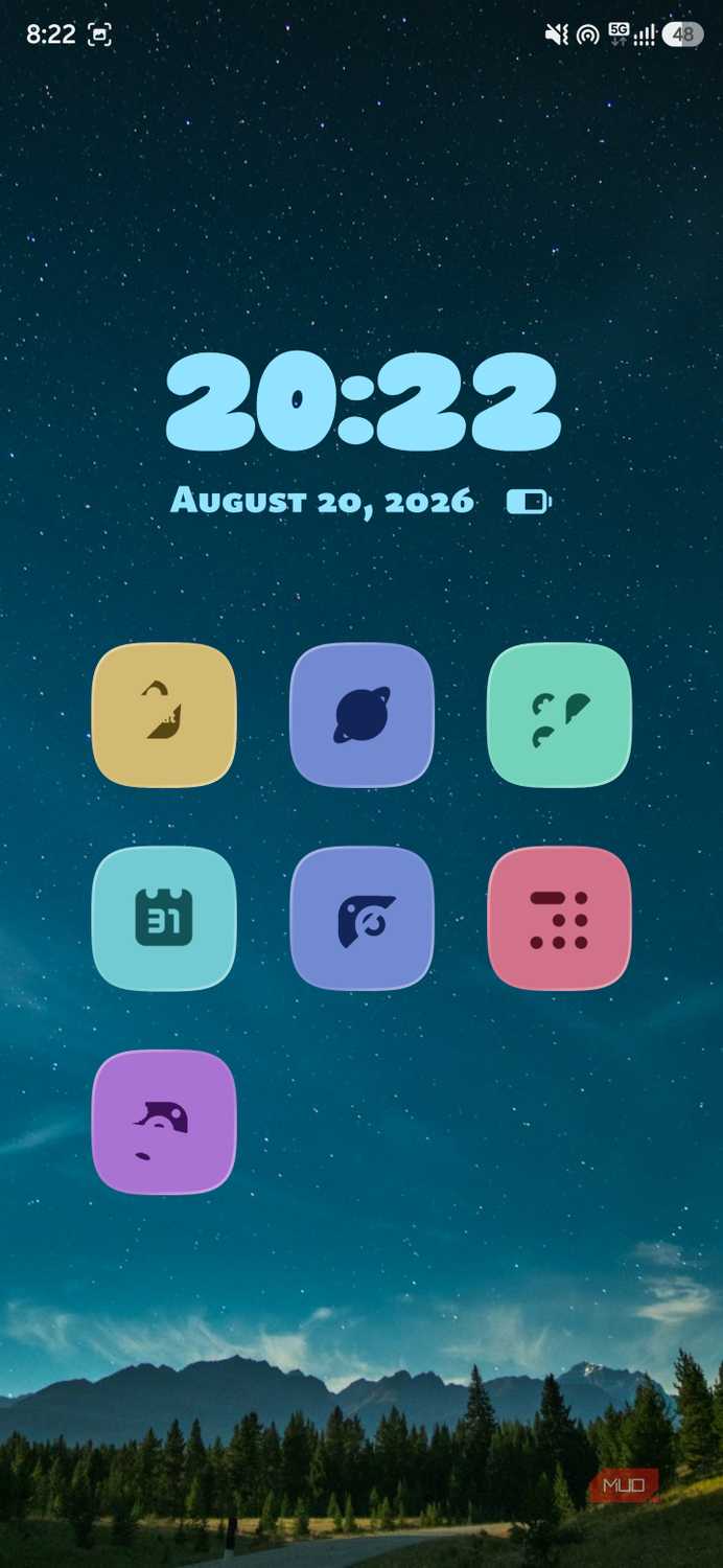 Mango Launcher home screen displaying grid of stylized pastel app icons