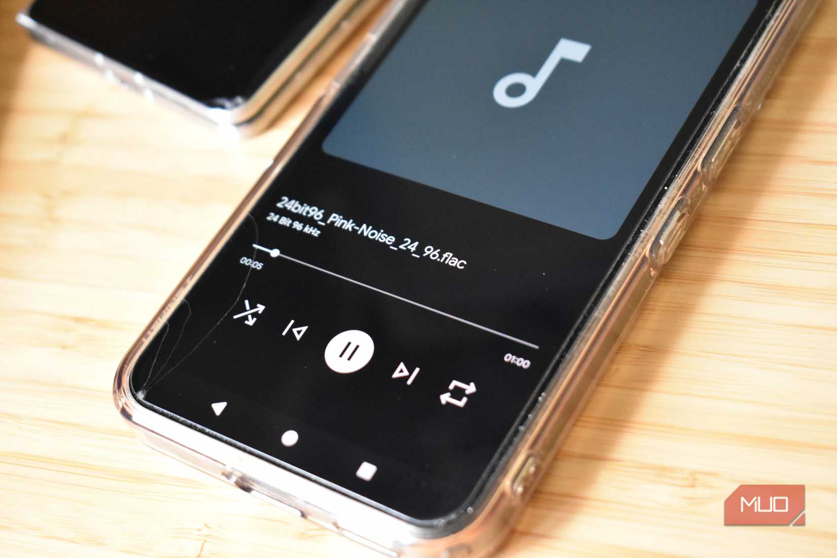 nothing phone 3 playing 96khz audio file.