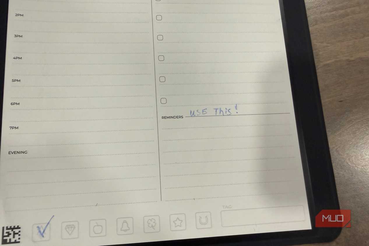 rocketbook pro 2.0 planner page with use this note in reminders section