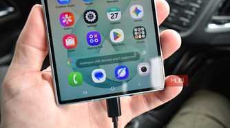 samsung galaxy z fold 8 displaying analogue usb devices message.