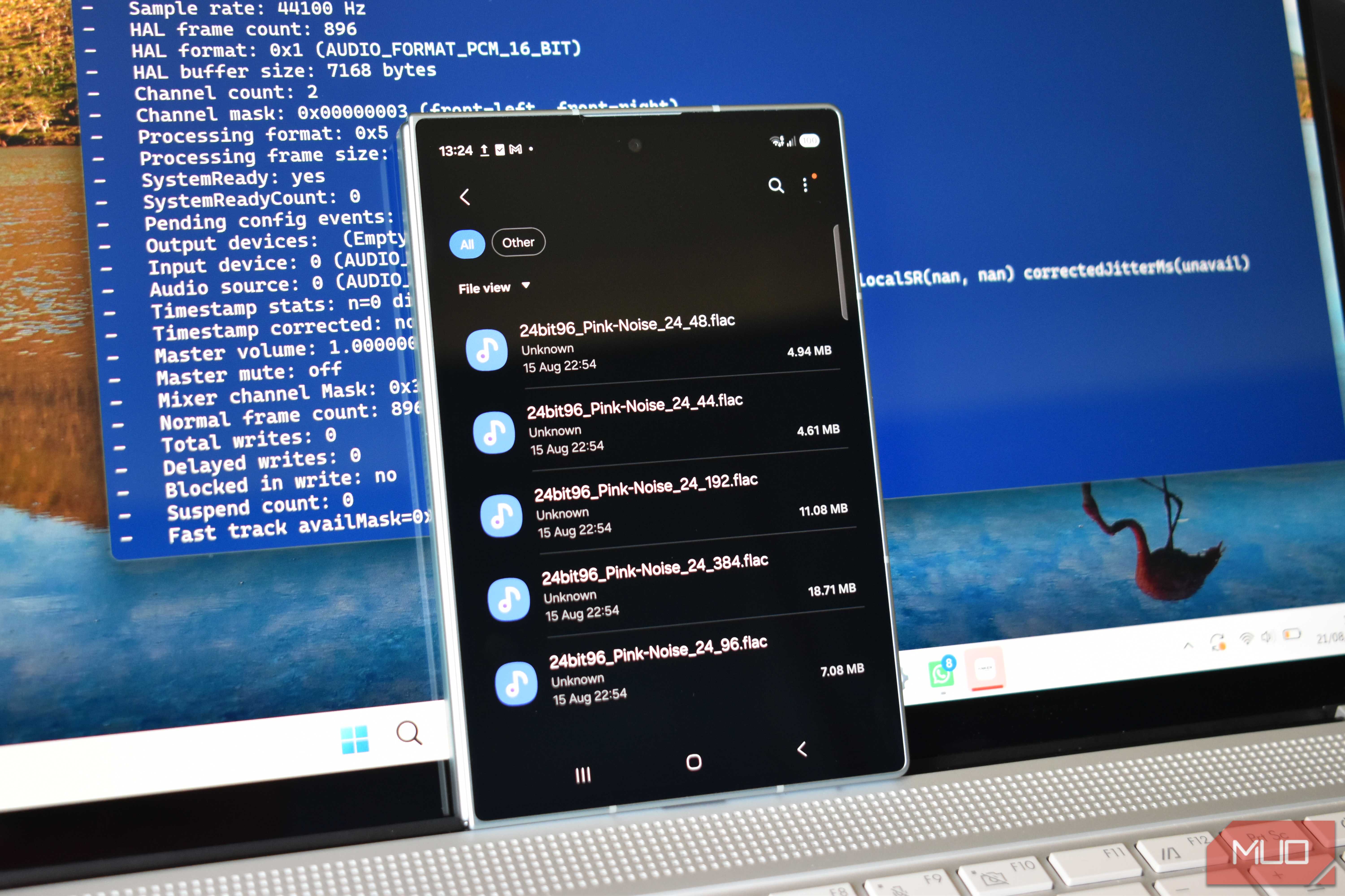 samsung galaxy z fold 8 showing hi res audio files