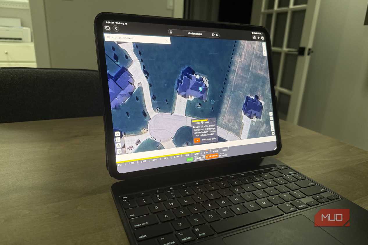 shademap.app on iPad Pro showing aerial view with help tooltip