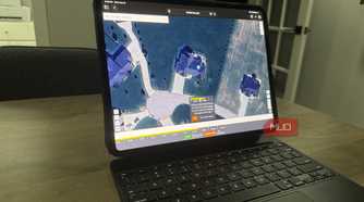 shademap.app on iPad Pro showing aerial view with help tooltip