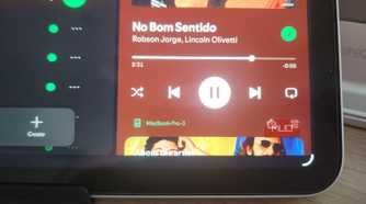 Snapcast connected to an iPad.
