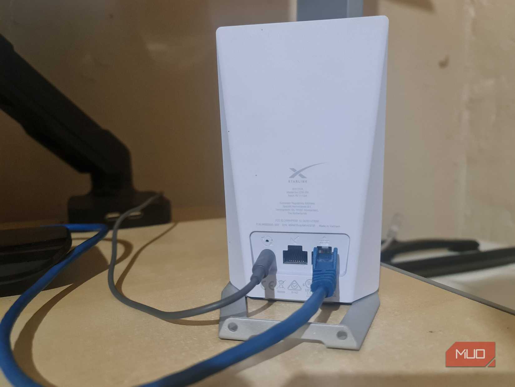 Starlink UTR 251 with LAN port occupied by ethernet