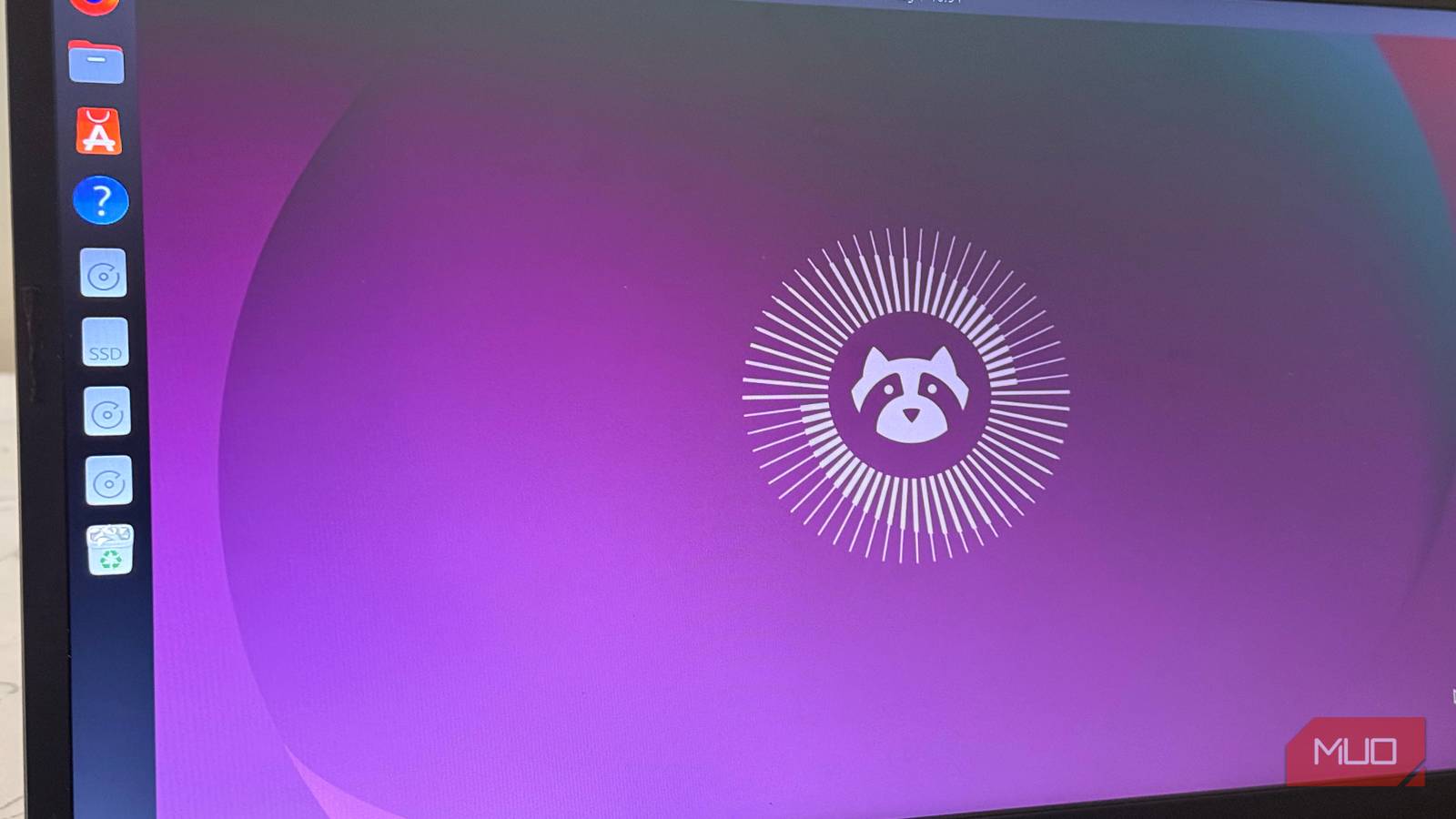 Ubuntu is still the distro everyone recommends first, and it all boils down to 4 reasons