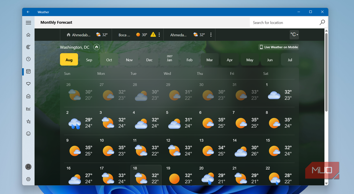 Windows Weather app monthly forecast on desktop