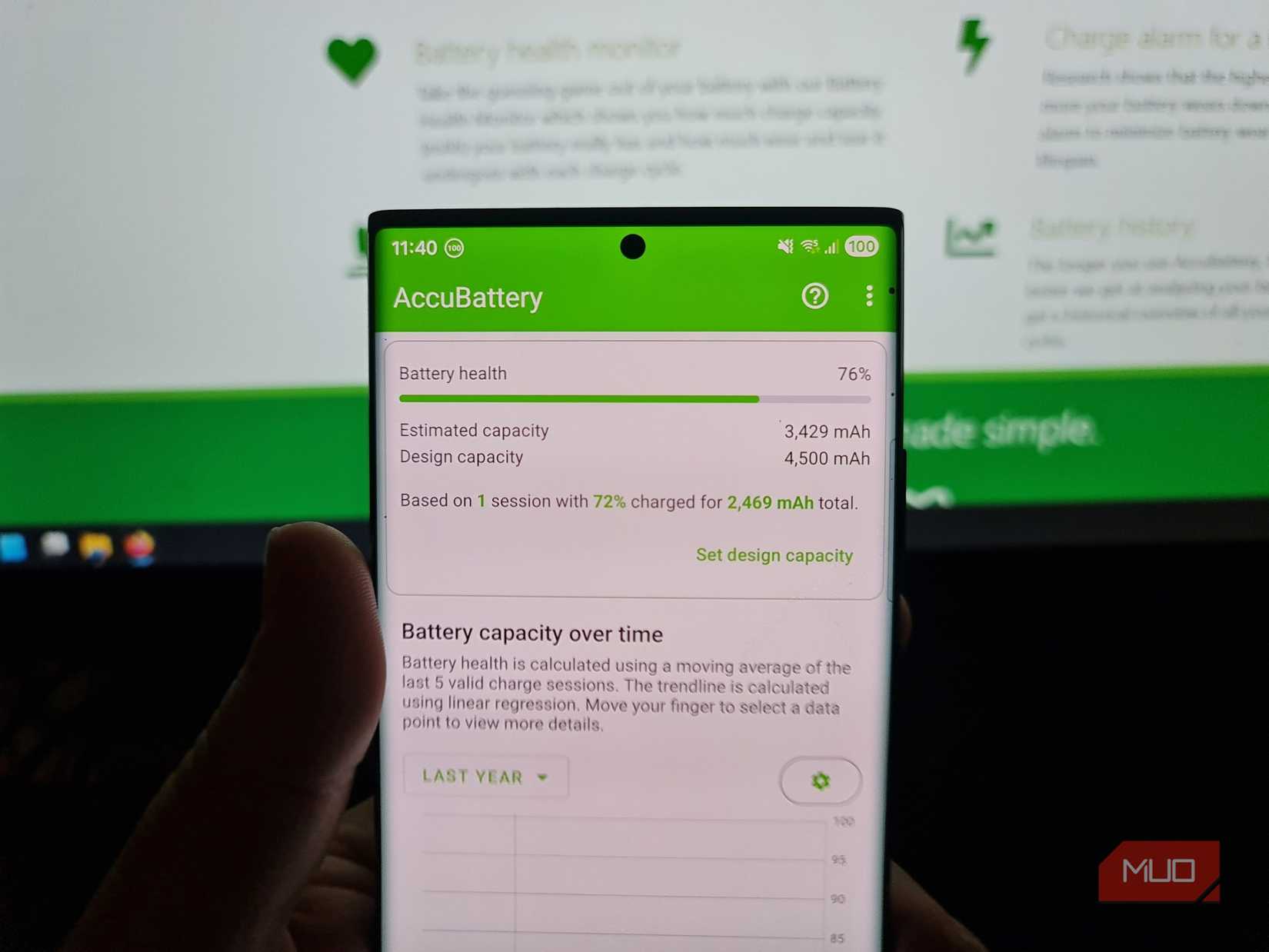 AccuBattery estimating 76% battery health and noting that the result is based on one session