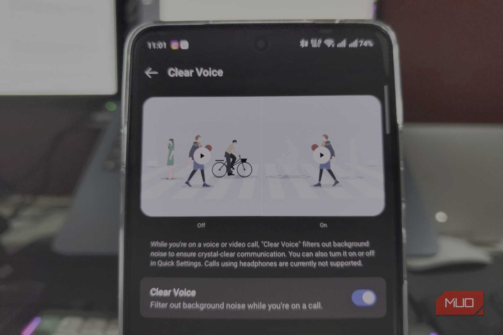 on an Android smartphone showing the option for Clear Voice setting