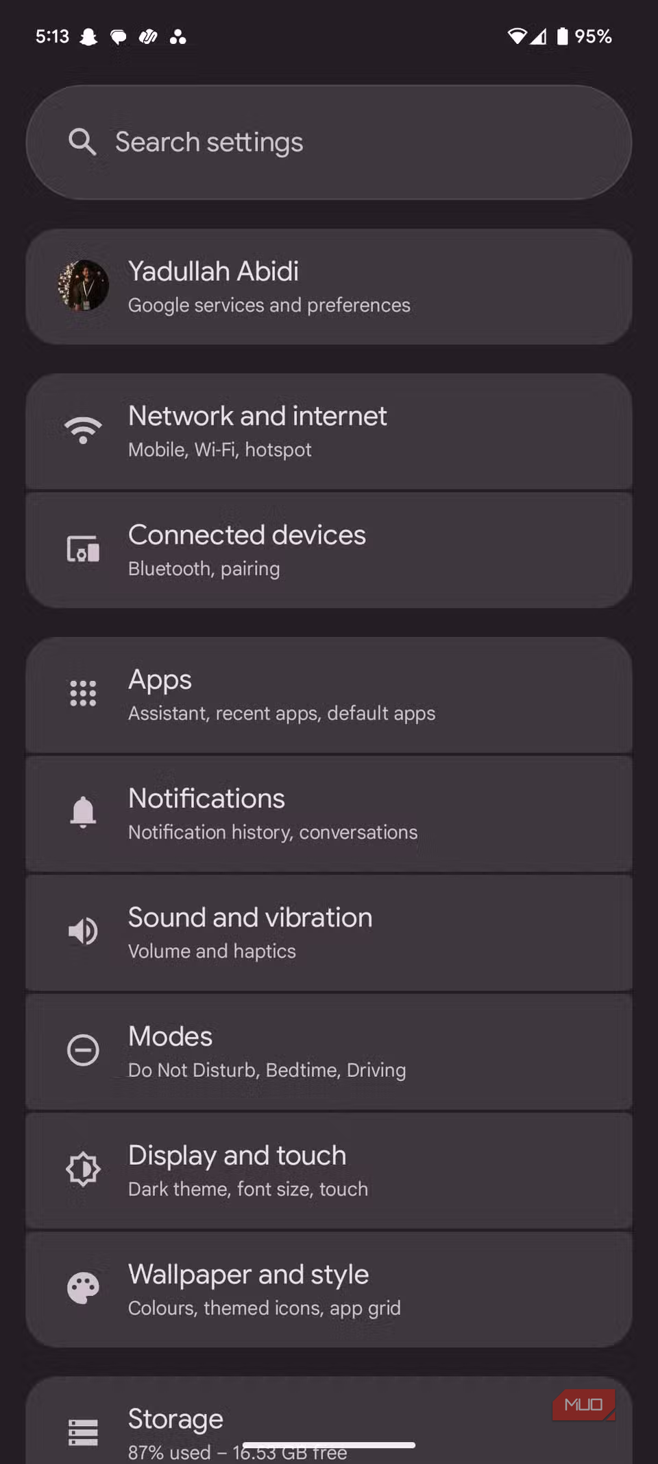 Android smartphone settings menu dark mode