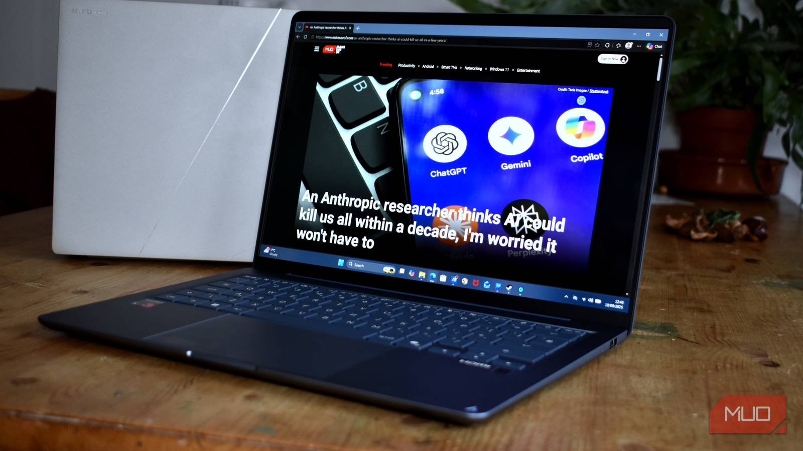 Asus' new Zenbook 14 looks the part, but it has a couple of issues holding it back