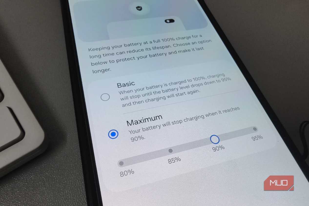Battery protection settings on a Samsung Galaxy phone