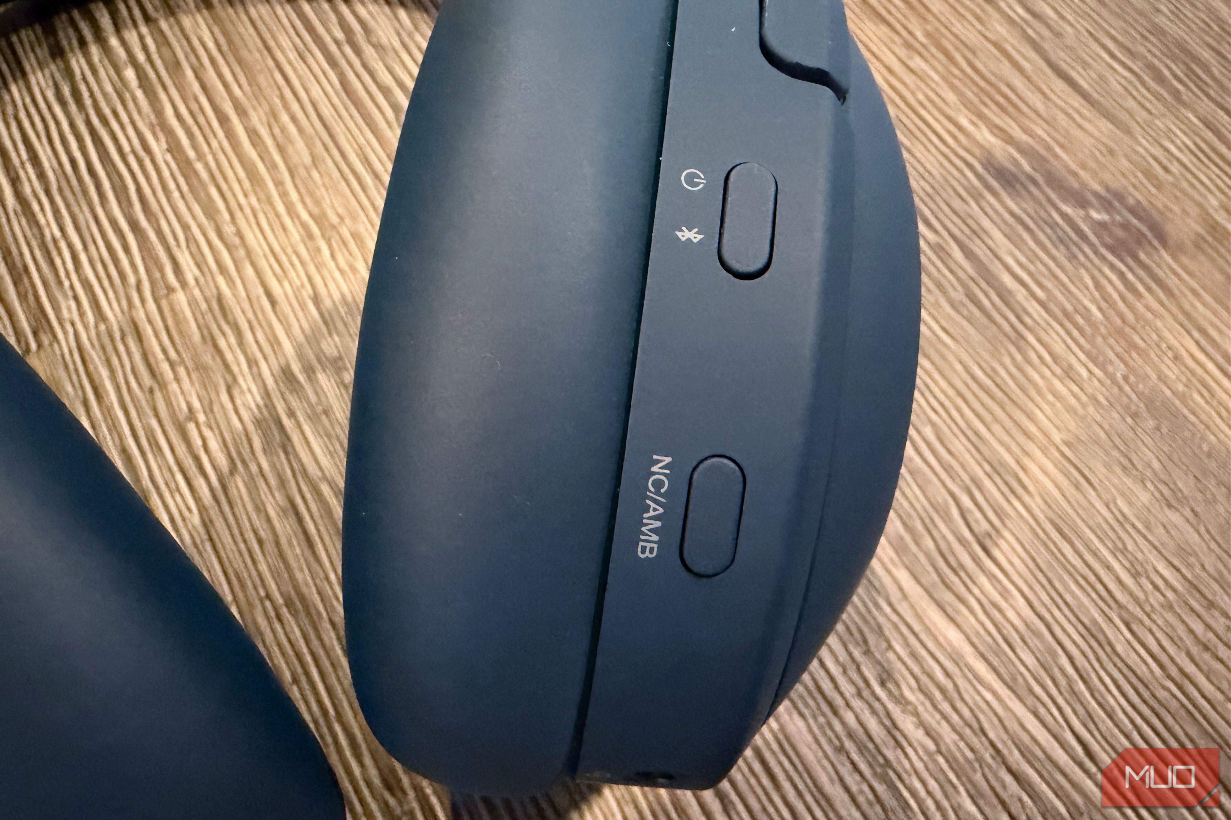 Обзор наушников Lenovo Yoga PC Edition с функцией мгновенного переключения между устройствами — иллюстрация 5 к материалу