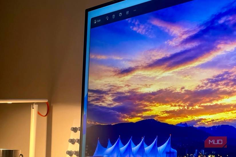 Closeup Windows 11 Photos Viewer