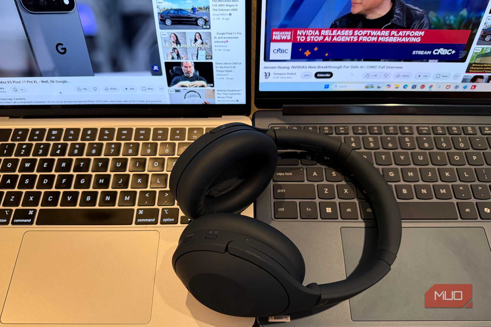 Обзор наушников Lenovo Yoga PC Edition с функцией мгновенного переключения между устройствами — иллюстрация 2 к материалу Обзор наушников Lenovo Yoga PC Edition с функцией мгновенного переключения между устройствами — иллюстрация 2 к материалу