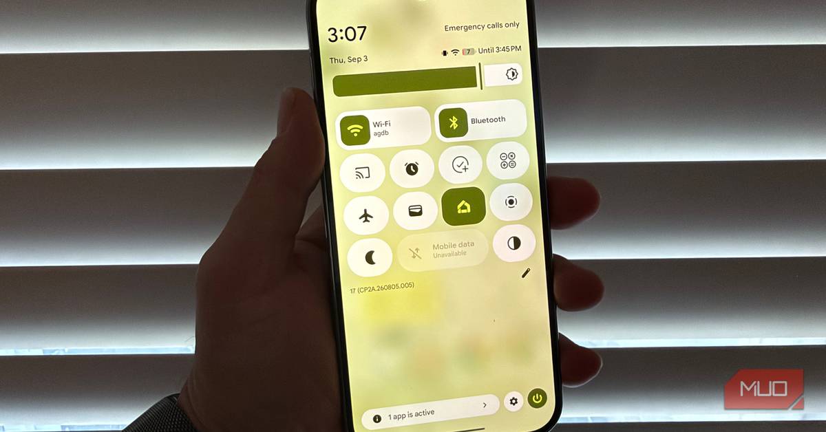 makeuseof.com - Brandon Miniman - The best Google Pixel phone for the next six years isn't the newest one