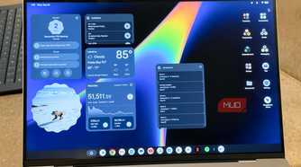 Widgets and apps on the Googlebook OS desktop.