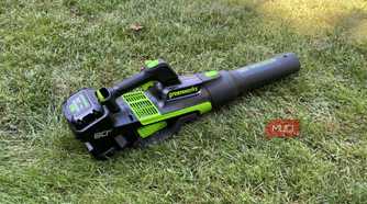 Greenworks 80V 800CFM blower on grass