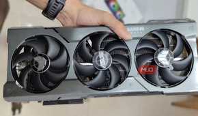 AMD RX 7900