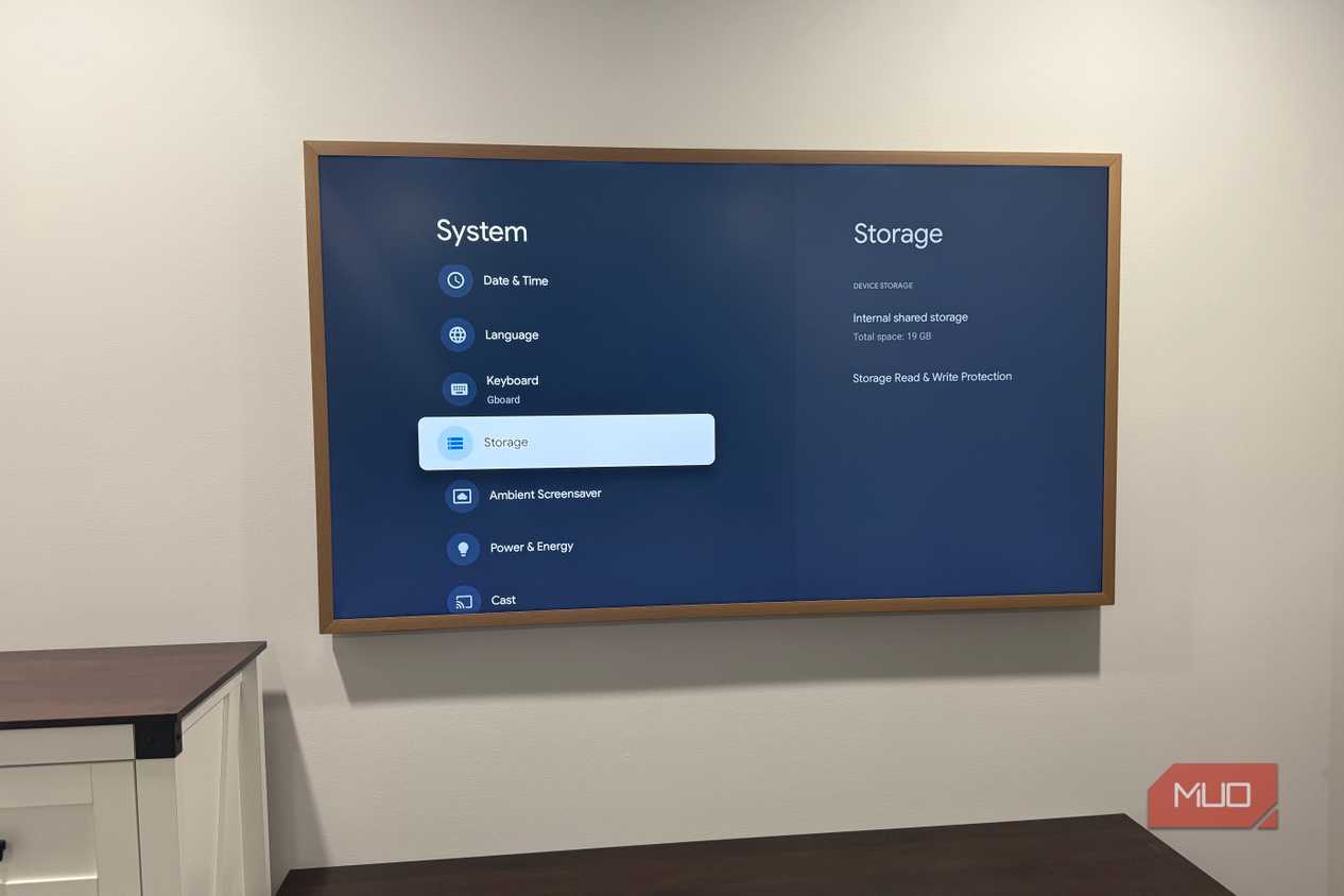 hisense-canvas-tv-system-storage-settings