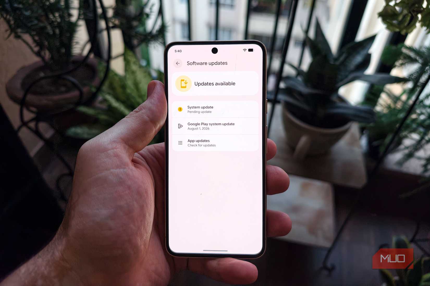 Скрытое меню обновлений на смартфонах Google Pixel Меню настроек системных служб на смартфоне Google Pixel