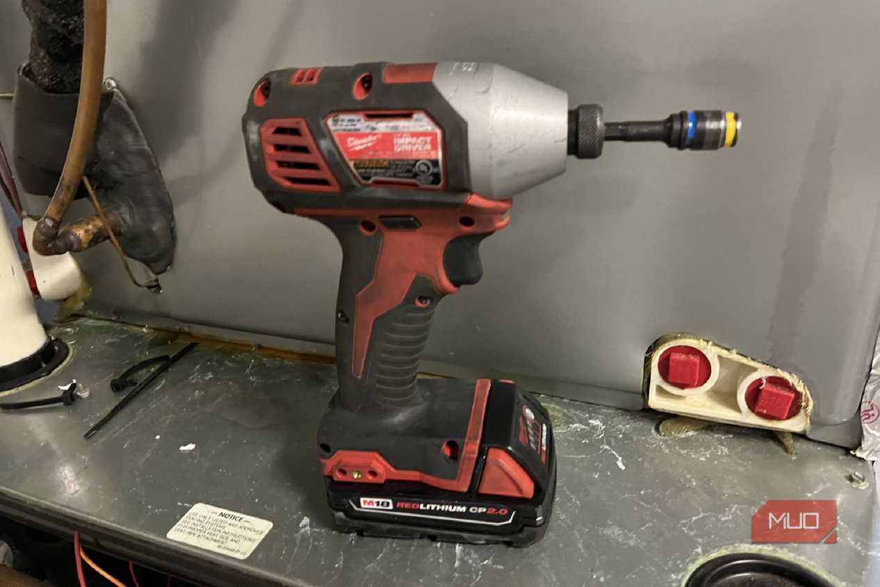 Milwaukee обновила стандартные аккумуляторы M18 на технологию High Output Аккумулятор Milwaukee M18 REDLITHIUM High Output XC5.0