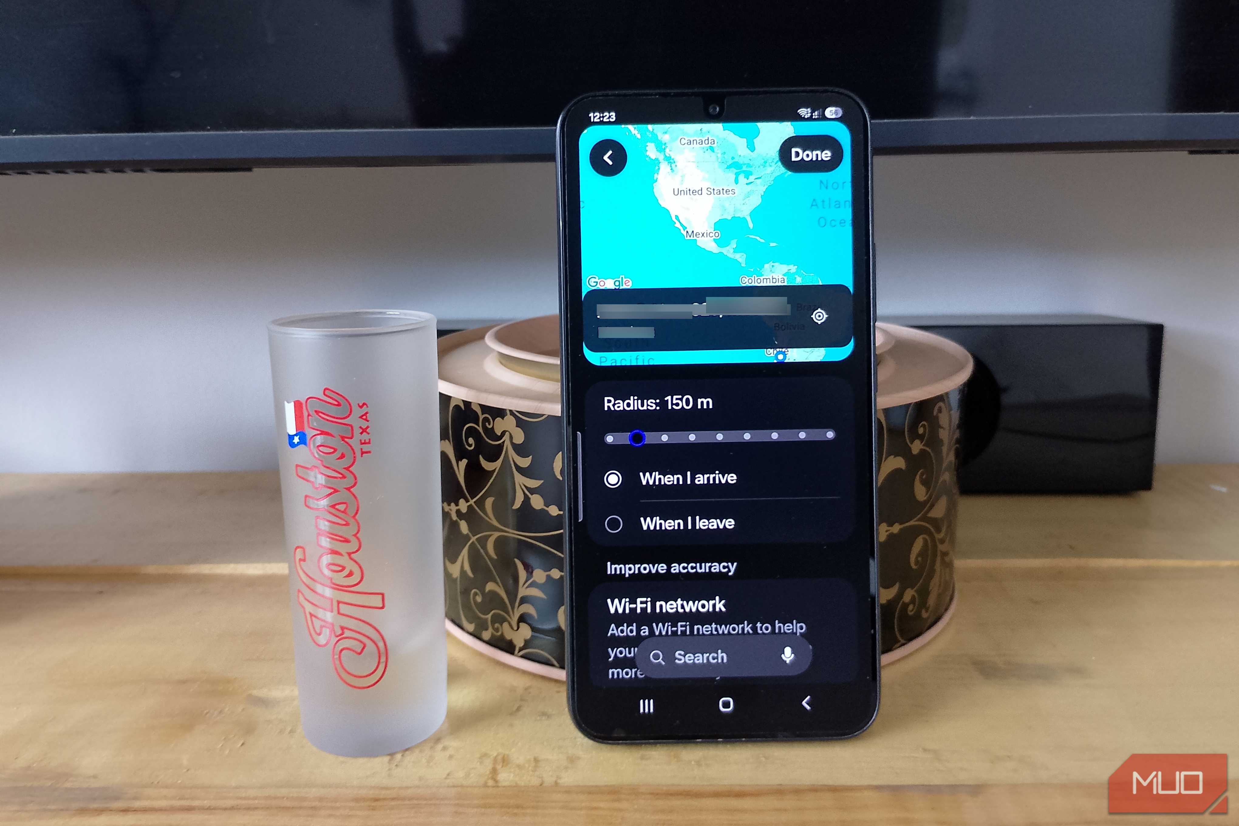 Samsung Galaxy Place setup showing a 15-meter radius with arrival and leaving options