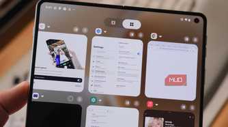 Split screen shortcut in the app switcher.