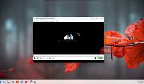 mpc hc media player window with logo splash screen and playback controls