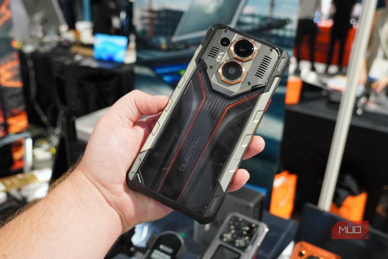 The Oukitel WP70 Ultra in the hand at IFA.