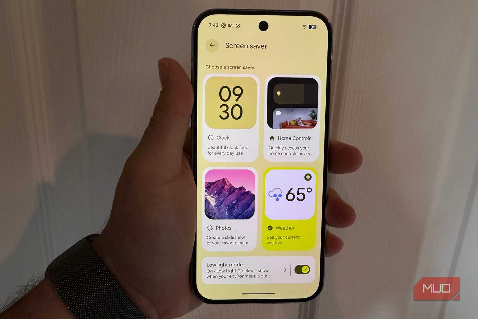 pixel screensaver options