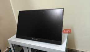 Unboxing the portable monitor