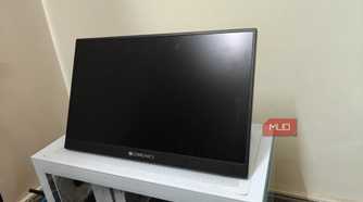 Unboxing the portable monitor