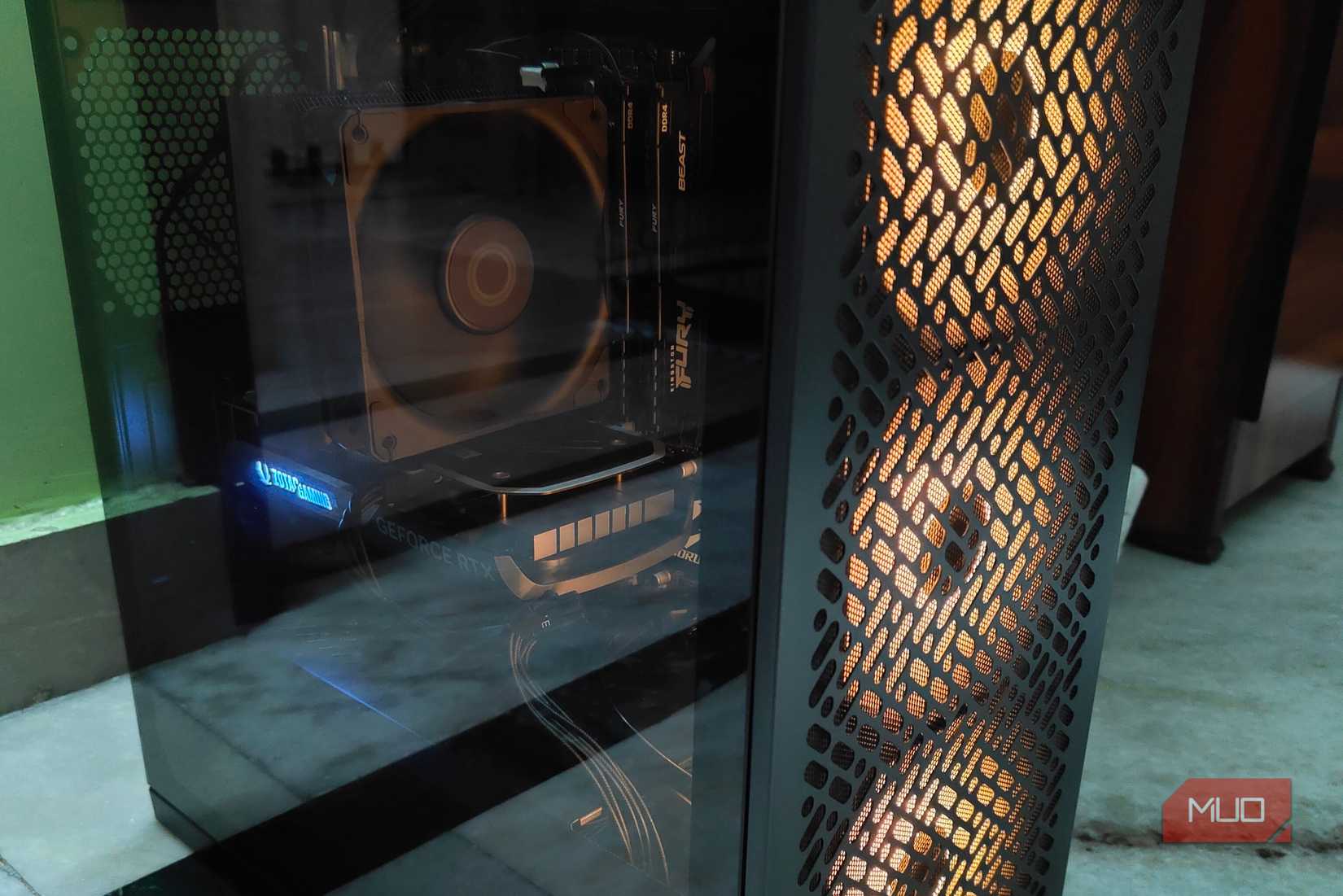 The RTX 4060 test bench used for testing the games