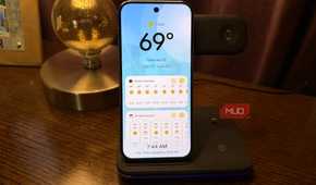 weather display screen saver pixel 10 pro