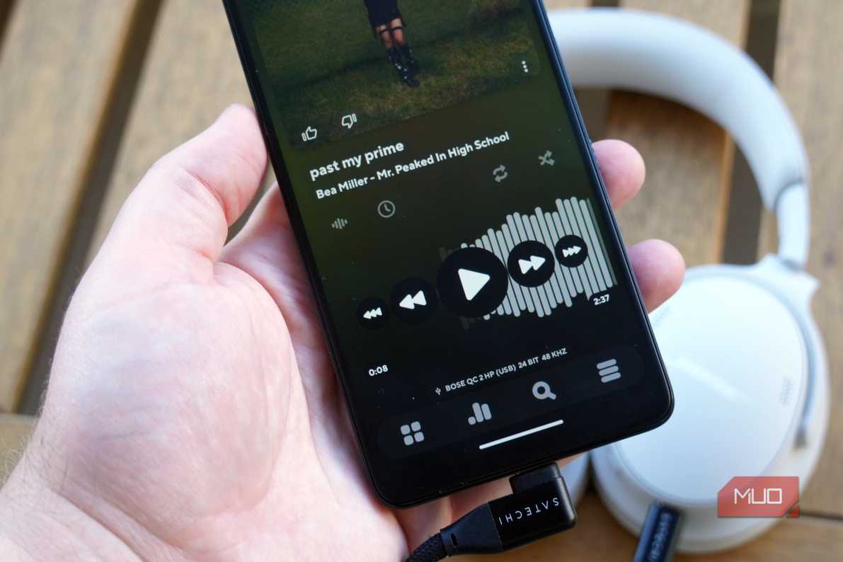Настройка параметров USB DAC в мобильном приложении Меню выбора эксклюзивного режима USB DAC в музыкальном плеере