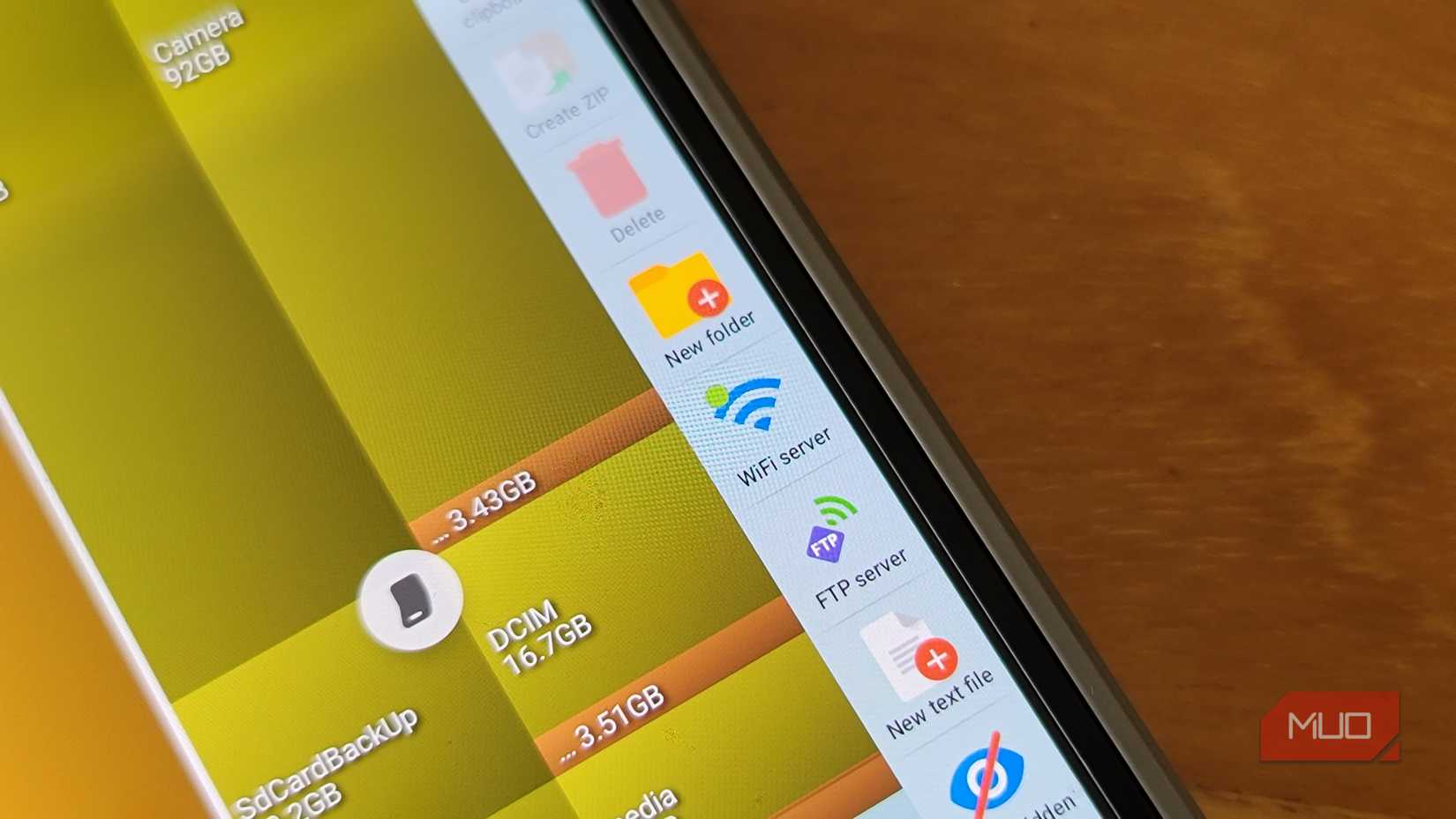 android file manager storage treemap showing camera dcim and sd card usage with wifi and ftp server