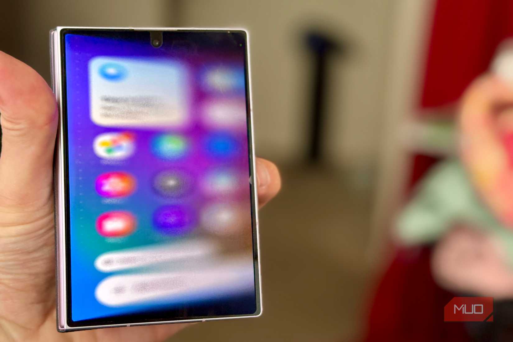 Тестирование анимаций iPhone Duo на Samsung Galaxy Z Fold 8 — иллюстрация 8 к материалу Тестирование анимаций iPhone Duo на Samsung Galaxy Z Fold 8 — иллюстрация 8 к материалу