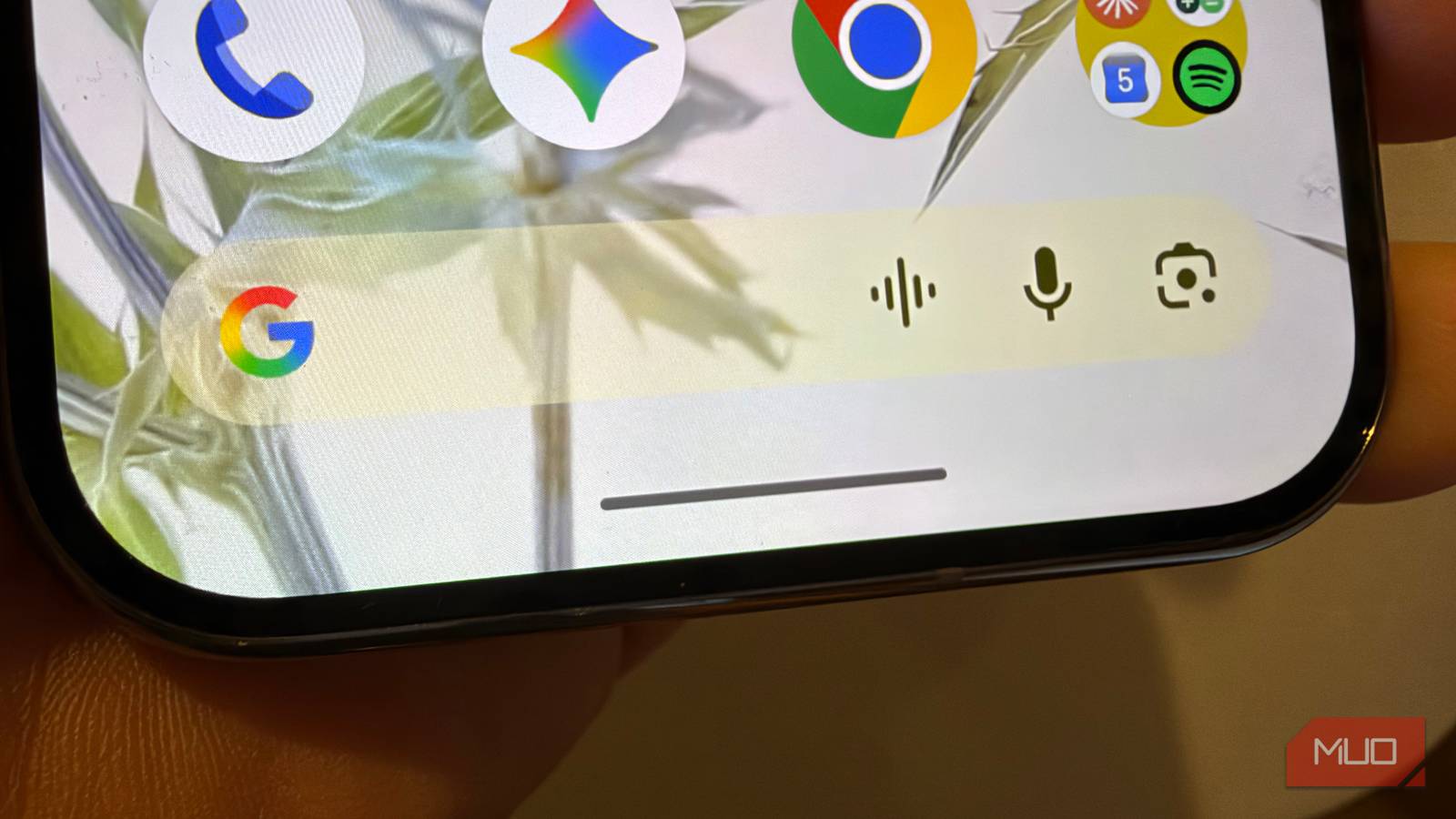 Скрытые жесты навигационной панели Android: как использовать полоску на экране на максимум