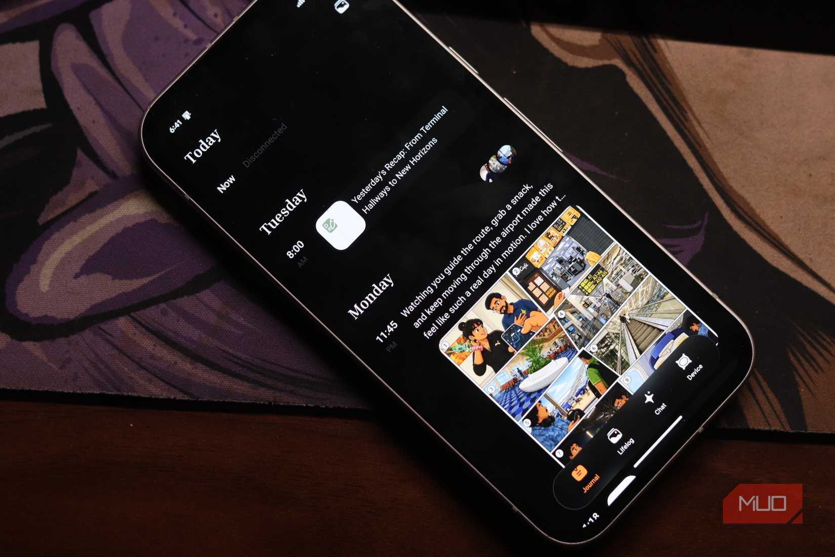 Looki L1 app showing comic strip.